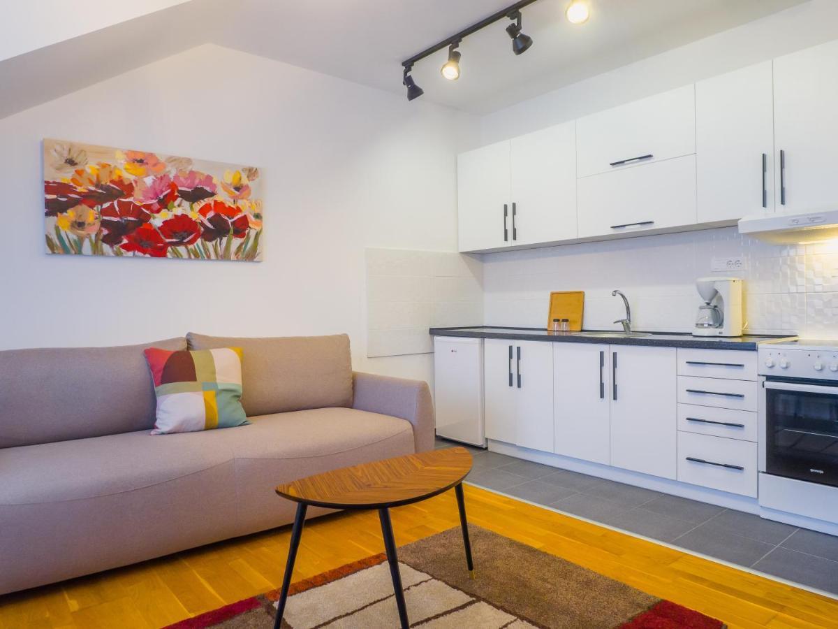 Apartments Neo Нови-Сад Экстерьер фото